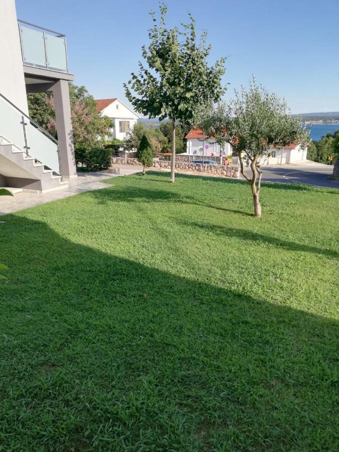 Apartmani Deluxe Jasenice  Exteriör bild