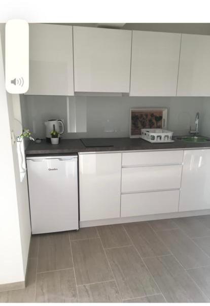 Apartmani Deluxe Jasenice  Exteriör bild